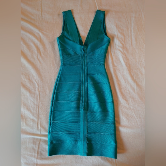 NWOT Bright Teal HERVE LEGER V- Neck Mini Bandage Dress XS $790 - Picture 9 of 14